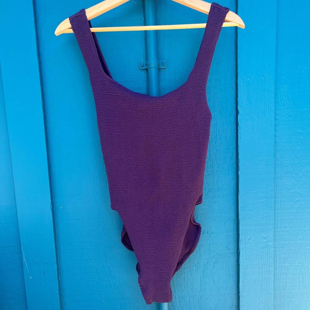 NWT Youswim Aplomb One Piece Swimsuit Stretch 2